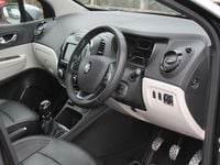 Used Renault Captur Signature S 2018 Black SUV