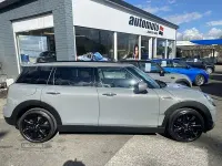 Gebraucht Mini Cooper Clubman Exclusive 2022 Grau Kombi