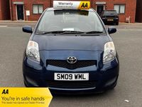 Used Toyota Yaris 2009 Blue Hatchback
