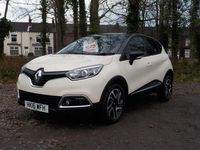Used Renault Captur Dynamique 90 HP (66 kW) 2016 Cream/black SUV