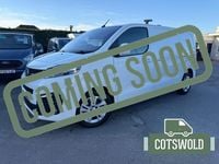 Used Vauxhall Vivaro Elite 180 HP (132 kW) 2019 White MPV