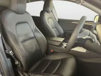 Begagnad Tesla Model Y RWD 219 kW (299 HK) 2024 SUV