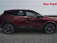 Used Nissan Qashqai Tekna 140 HP (102 kW) 2022 Red SUV