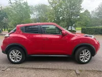 Usado Nissan Juke Acenta 110 HP (80 kW) 2017 Vermelho SUV