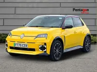 Usado Renault R5 Iconic 110 kW (150 HP) 2026 Other Citadino