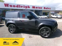 Used Land Rover Defender SE Dynamic 246 HP (180 kW) 2025 Grey SUV