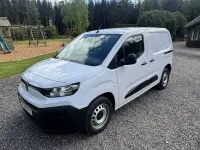 Used Citroën Berlingo 100 HP (73 kW) 2024 White MPV