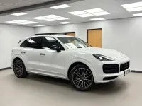 Used Porsche Cayenne 440 HP (323 kW) 2019 White SUV