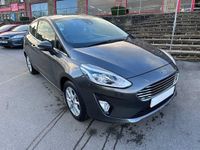 Used Ford Fiesta Zetec 85 HP (62 kW) 2017 Grey Hatchback