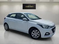 Used Hyundai i20 75 HP (55 kW) 2019 White Hatchback