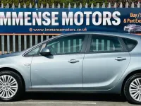 Begagnad Vauxhall Astra 2013 Silver Halvkombi