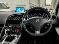 Used Peugeot 3008 Roland Garros 2013 White Estate