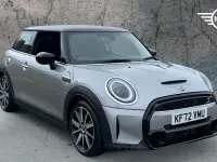 Używany Mini Cooper S Classic 176 KM (129 kW) 2022 Srebrny Hatchback