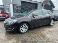 Second-hand Vauxhall Astra Elite 2013 Maro Hatchback