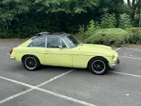 Used MG B GT 1976 Yellow Coupe