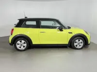 Used Mini Cooper Classic 134 HP (98 kW) 2023 Yellow Hatchback