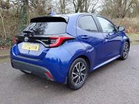 Used Toyota Yaris Hybrid Design 113 HP (83 kW) 2023 Blue Hatchback