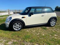 Usado Mini Cooper Hatch 2011 Blanco Utilitario