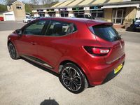 Usado Renault Clio IV Dynamique 90 HP (66 kW) 2017 Vermelho Citadino