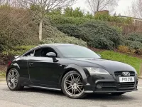 Begagnad Audi TT Black Edition 170 HK (125 kW) 2011 Svart Sportkupé