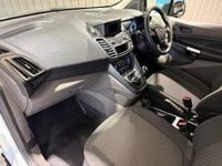 Second-hand Ford Transit Connect Trend 100 CP (73 kW) 2023 Alb Monovolum