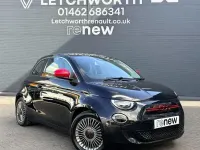 Used Fiat 500e Red 86 kW (118 HP) 2022 Black Hatchback