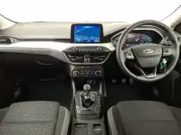 Usado Ford Focus Zetec 125 HP (91 kW) 2019 Azul Citadino