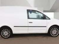 Used VW Caddy 104 HP (76 kW) 2009 White MPV