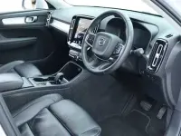 Used Volvo XC40 Momentum 163 HP (119 kW) 2022 SUV