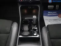 Used Volvo XC40 R-Design 211 HP (155 kW) 2021 Red SUV