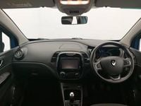 Usado Renault Captur Dynamique 90 HP (66 kW) 2016 Preto SUV