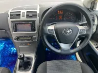 Used Toyota Avensis 2010 White Estate