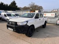 Used Toyota HiLux Active 150 HP (110 kW) 2020 White Pickup