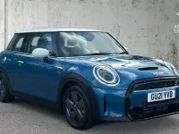 Used Mini Cooper S Classic 176 HP (129 kW) 2021 Island blue Hatchback