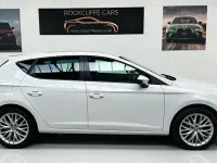 Used Seat Leon SE Dynamic 110 HP (80 kW) 2017 White Hatchback