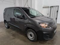 Used Citroën Berlingo 100 HP (73 kW) 2024 Grey MPV