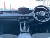 Second-hand Honda HR-V Elegance 131 CP (96 kW) 2023 Alb SUV