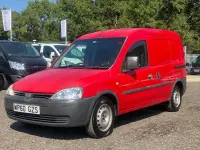 Used Vauxhall Combo 75 HP (55 kW) 2011 Red MPV