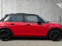 Used Mini Cooper Exclusive 134 HP (98 kW) 2022 Red Hatchback