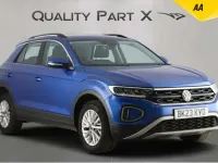 Used VW T-Roc Life 150 HP (110 kW) 2023 Blue SUV
