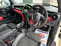 Used Mini John Cooper Works Hatch 300 HP (220 kW) 2021 Multicoloured Hatchback