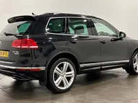 Used VW Touareg R-line 262 HP (192 kW) 2017 Black SUV