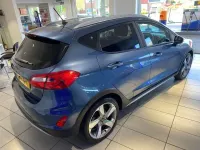 Second-hand Ford Fiesta Active 125 CP (91 kW) 2019 Albastru Hatchback