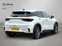 Used Lexus LBX 136 HP (100 kW) 2026 White SUV