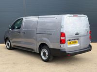Używany Citroën Dispatch 2021 Szary Minivan