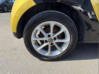 Used Smart ForFour Passion 71 HP (52 kW) 2017 Yellow Hatchback