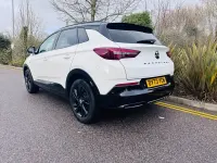 Used Vauxhall Grandland X 130 HP (95 kW) 2023 White SUV