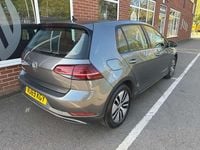 Usado VW e-Golf 99 kW (135 HP) 2019 Cinzento Citadino