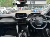 Used Peugeot 208 Active+ 73 HP (53 kW) 2023 Yellow Hatchback