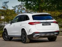 New Mercedes GLC300e AMG line 333 HP (244 kW) 2025 White SUV